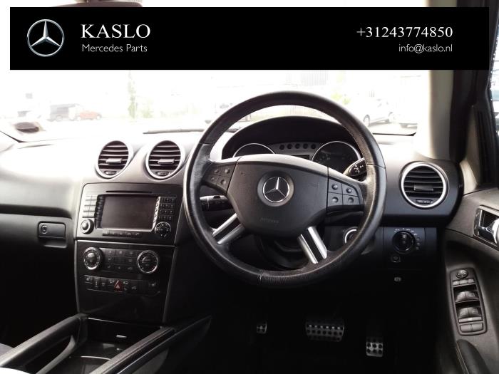 Mercedes ML II 3.0 ML-320 CDI 4-Matic V6 24V Sloopvoertuig (2007, Metallic, Zwart)