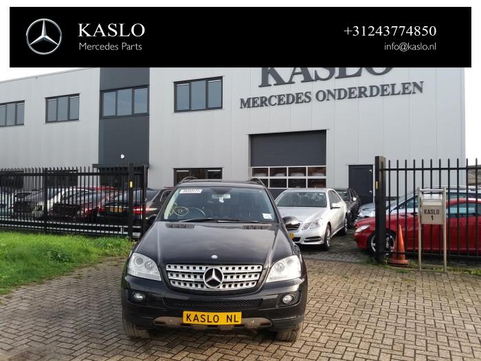 Mercedes ML II 3.0 ML-320 CDI 4-Matic V6 24V Sloopvoertuig (2007, Metallic, Zwart)