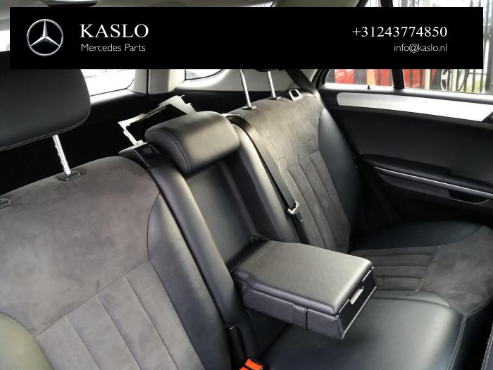 Mercedes ML II 3.0 ML-320 CDI 4-Matic V6 24V Sloopvoertuig (2007, Metallic, Zwart)