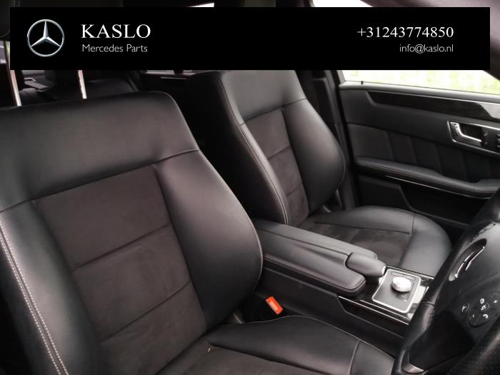 Mercedes E E-350 CDI V6 24V BlueEfficiency Sloopvoertuig (2010, Metallic, Zwart)