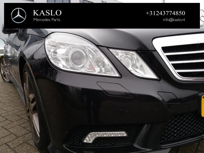 Mercedes E E-350 CDI V6 24V BlueEfficiency Sloopvoertuig (2010, Metallic, Zwart)
