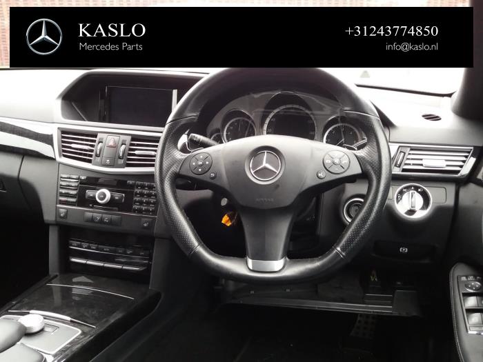 Mercedes E E-350 CDI V6 24V BlueEfficiency Sloopvoertuig (2010, Metallic, Zwart)