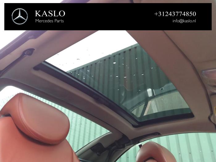 Mercedes SL 5.0 SL-500 V8 24V Sloopvoertuig (2003, Metallic, Zwart)