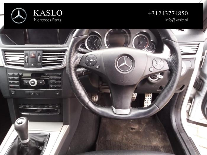 Mercedes E E-250 CDI 16V BlueEfficiency Sloopvoertuig (2010, Metallic, Zilver)