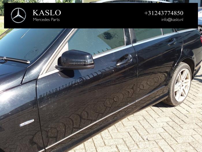 Mercedes C Estate 1.6 C-180K 16V BlueEfficiency Sloopvoertuig (2009, Metallic, Zwart)