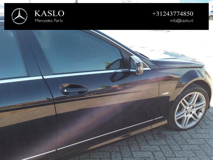Mercedes C Estate 1.6 C-180K 16V BlueEfficiency Sloopvoertuig (2009, Metallic, Zwart)