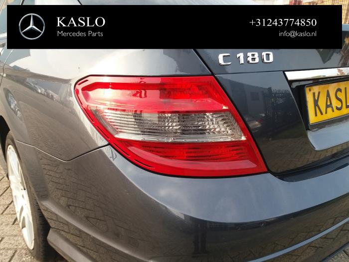 Mercedes C 1.6 C-180K 16V BlueEfficiency Sloopvoertuig (2009, Metallic, Grijs)