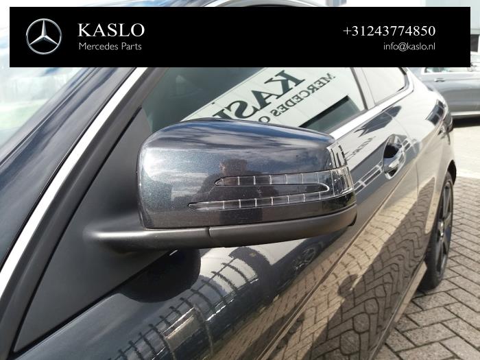 Mercedes C 1.8 C-180 CGI 16V BlueEfficiency Sloopvoertuig (2011, Metallic, Zwart)