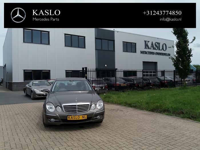 Mercedes E 2.2 E-220 CDI 16V Sloopvoertuig (2007, Metallic, Grijs)