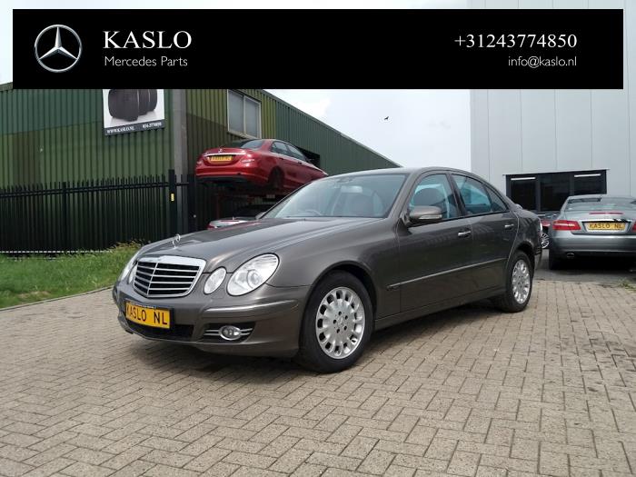Mercedes E 2.2 E-220 CDI 16V Sloopvoertuig (2007, Metallic, Grijs)