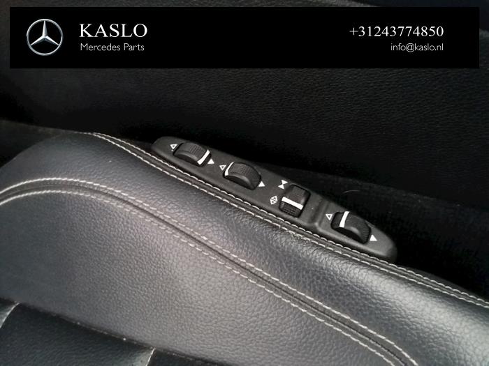 Mercedes E E-220 CDI 16V BlueEfficiency Sloopvoertuig (2011, Metallic, Zwart)