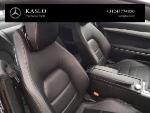 Mercedes E E-220 CDI 16V BlueEfficiency Sloopvoertuig (2011, Metallic, Zwart)