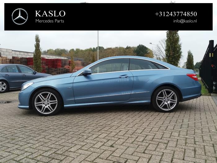 Mercedes E E-350 CDI V6 24V Sloopvoertuig (2010, Metallic, Blauw)