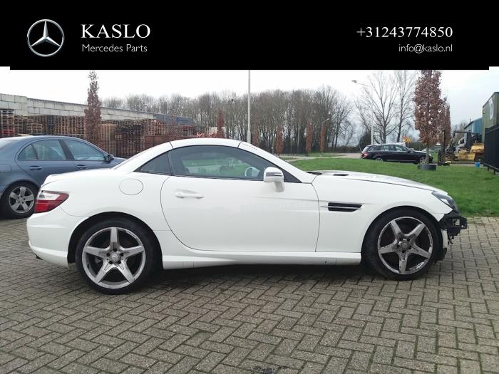 Mercedes SLK 2.1 250 CDI 16V BlueEFFICIENCY Sloopvoertuig (2012, Metallic, Wit)