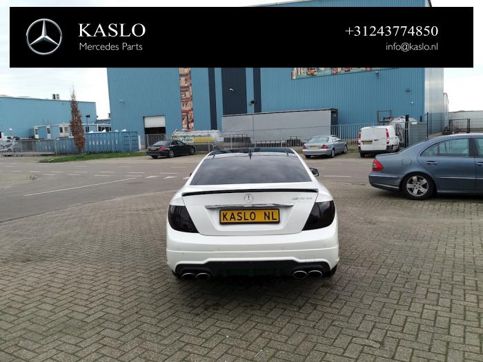 Mercedes C 3.5 C-350 CGI V6 24V BlueEfficiency Sloopvoertuig (2012, Metallic, Wit)