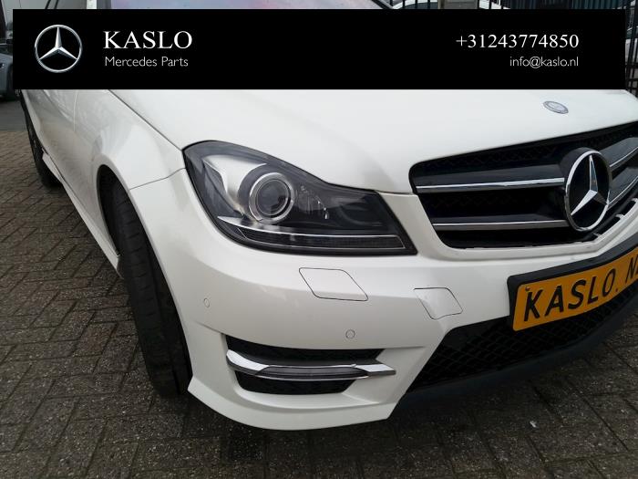 Mercedes C 3.5 C-350 CGI V6 24V BlueEfficiency Sloopvoertuig (2012, Metallic, Wit)