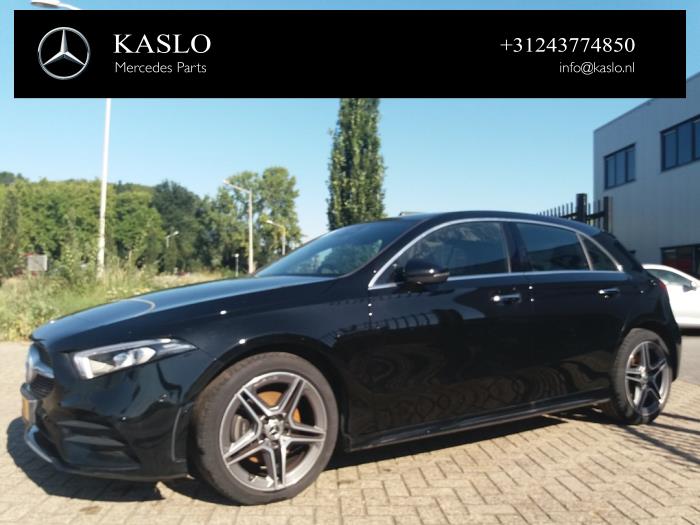 Mercedes A 1.3 A-200 Turbo 16V Sloopvoertuig (2018, Metallic, Zwart)