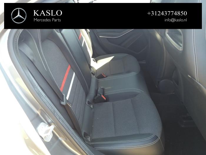 Mercedes A 1.5 A-180 CDI, A-180d 16V Sloopvoertuig (2014, Metallic, Grijs)