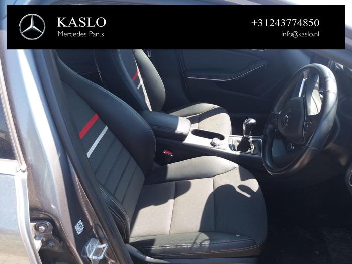 Mercedes A 1.5 A-180 CDI, A-180d 16V Sloopvoertuig (2014, Metallic, Grijs)