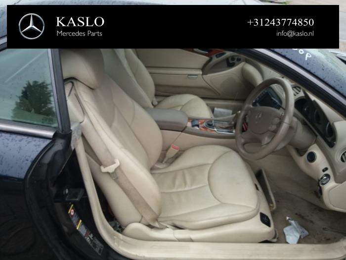 Mercedes SL 3.7 SL-350 V6 18V Sloopvoertuig (2005, Donker, Blauw)