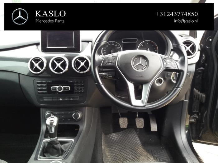 Mercedes B 1.8 B-180 CDI BlueEFFICIENCY 16V Sloopvoertuig (2012, Metallic, Zwart)