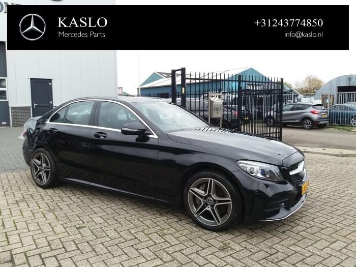 Mercedes C C-300 2.0 Turbo 16V Sloopvoertuig (2018, Metallic, Zwart)