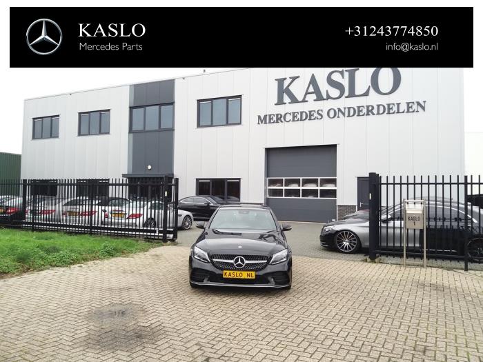 Mercedes C C-300 2.0 Turbo 16V Sloopvoertuig (2018, Metallic, Zwart)