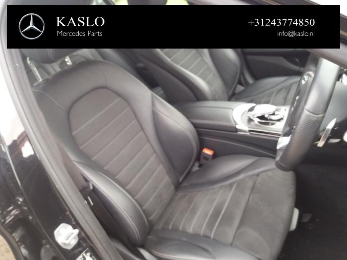 Mercedes C C-300 2.0 Turbo 16V Sloopvoertuig (2018, Metallic, Zwart)