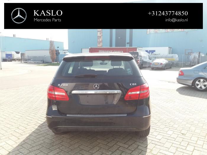 Mercedes B 1.8 B-200 CDI BlueEFFICIENCY 16V Sloopvoertuig (2013, Metallic, Zwart)