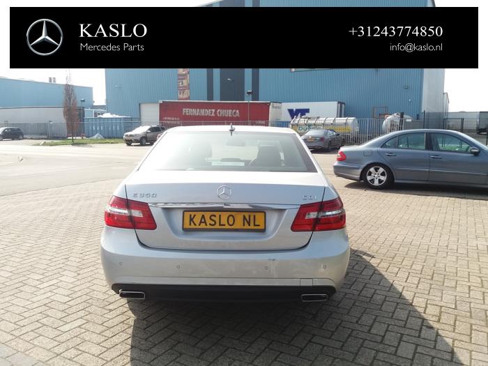 Mercedes E E-350 CDI V6 24V BlueEfficiency Sloopvoertuig (2009, Metallic, Zilvergrijs)