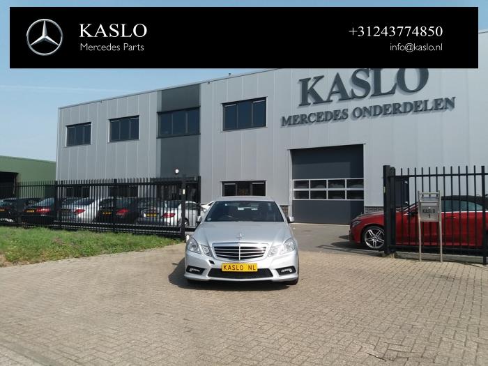 Mercedes E E-350 CDI V6 24V BlueEfficiency Sloopvoertuig (2009, Metallic, Zilvergrijs)