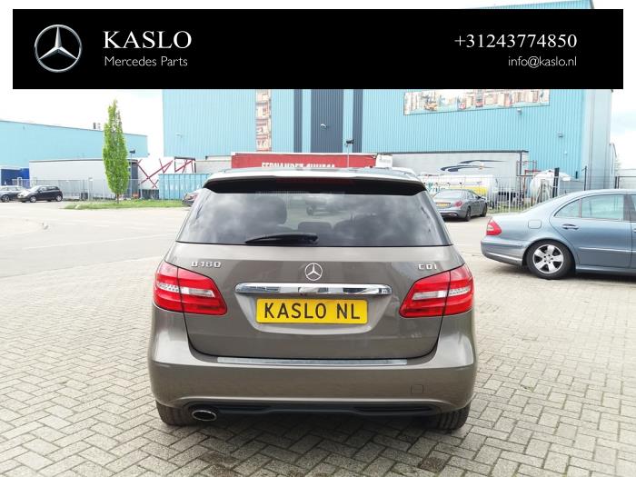 Mercedes B 1.8 B-180 CDI BlueEFFICIENCY 16V Sloopvoertuig (2012, Metallic, Grijs)