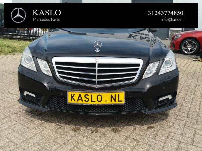 Mercedes E E-250 CDI 16V BlueEfficiency Sloopvoertuig (2010, Metallic, Zwart)