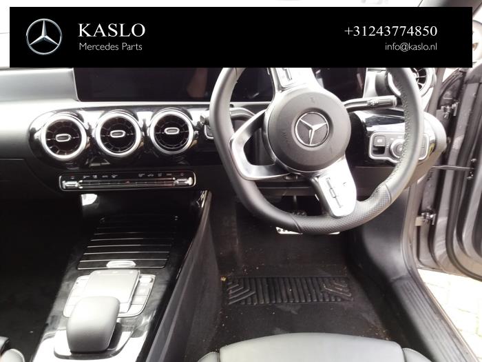 Mercedes CLA Shooting Brake 1.3 CLA-200 Turbo 16V Sloopvoertuig (2020, Metallic, Grijs)