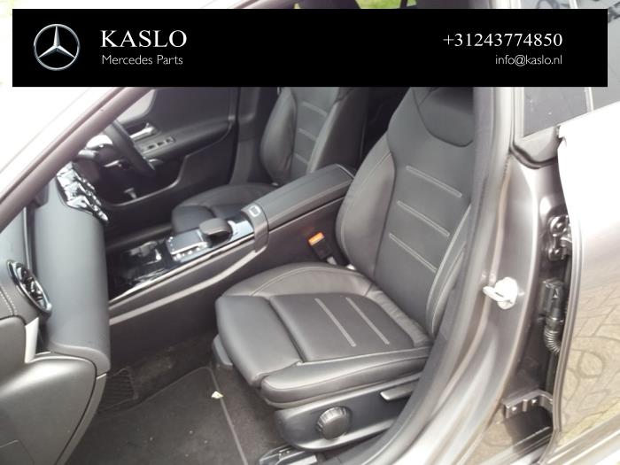 Mercedes CLA Shooting Brake 1.3 CLA-200 Turbo 16V Sloopvoertuig (2020, Metallic, Grijs)