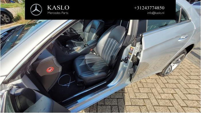 Mercedes CLS 350 CDI 24V Sloopvoertuig (2010, Metallic, Zilvergrijs)