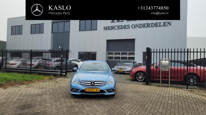 Mercedes E E-350 CDI V6 24V Sloopvoertuig (2010, Metallic, Blauw)