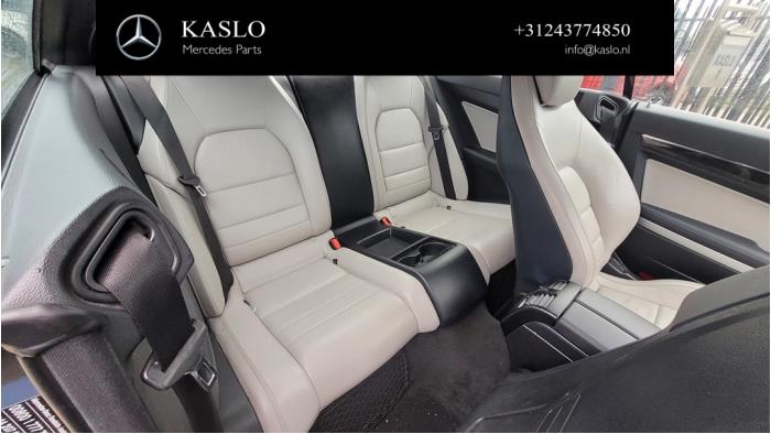 Mercedes E E-350 CDI V6 24V Sloopvoertuig (2010, Metallic, Blauw)