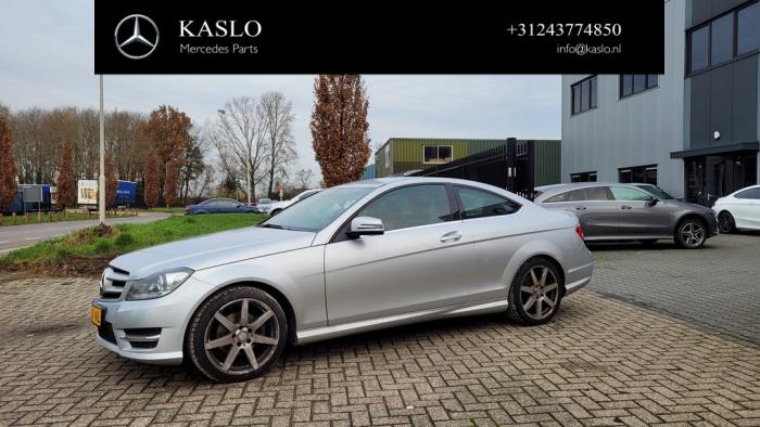 Mercedes C 2.2 C-220 CDI 16V BlueEfficiency Sloopvoertuig (2014, Metallic, Zilver)