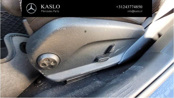 Mercedes C C-300d 2.0 Turbo 16V Sloopvoertuig (2020, Metallic, Zwart)