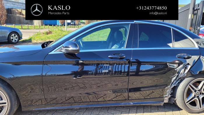 Mercedes C C-300d 2.0 Turbo 16V Sloopvoertuig (2020, Metallic, Zwart)