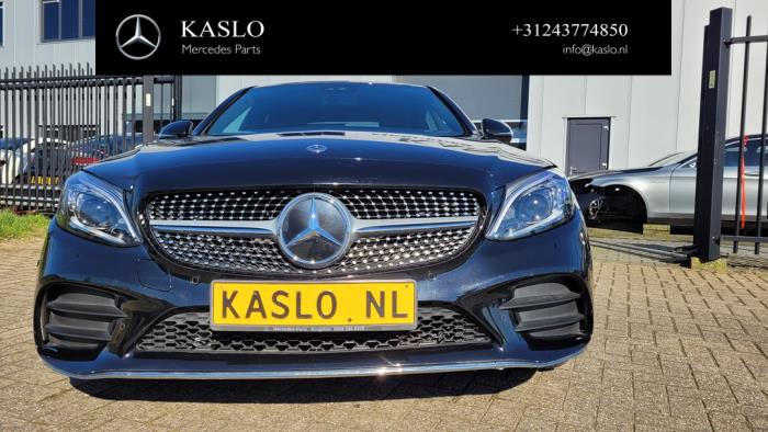 Mercedes C C-300d 2.0 Turbo 16V Sloopvoertuig (2020, Metallic, Zwart)