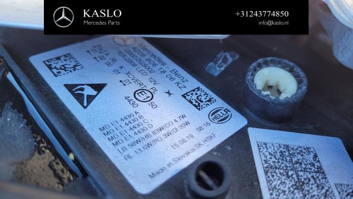 Mercedes C C-300d 2.0 Turbo 16V Sloopvoertuig (2020, Metallic, Zwart)