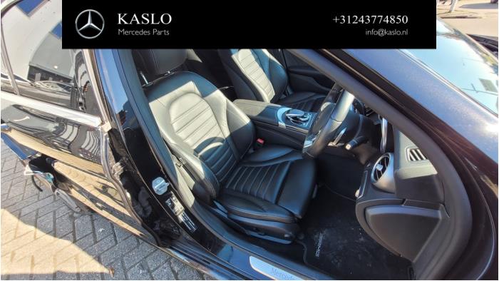 Mercedes C C-300d 2.0 Turbo 16V Sloopvoertuig (2020, Metallic, Zwart)