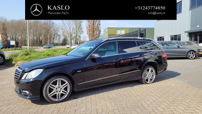Mercedes E Estate E-350 CDI V6 24V BlueEfficiency Sloopvoertuig (2010, Metallic, Zwart)
