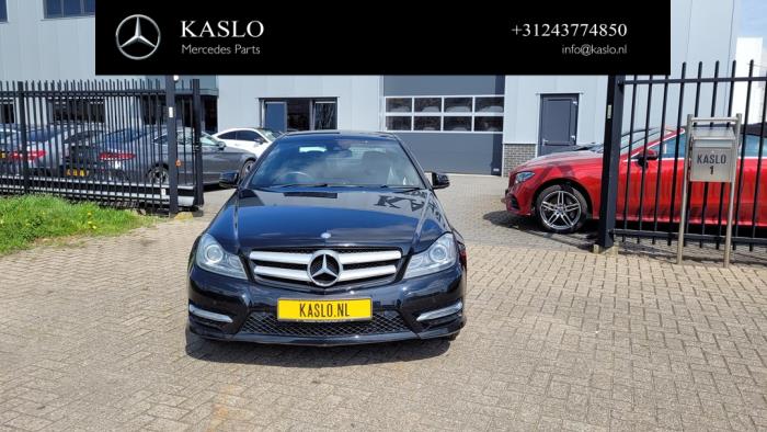 Mercedes C 2.2 C-220 CDI 16V BlueEfficiency Sloopvoertuig (2012, Zwart)