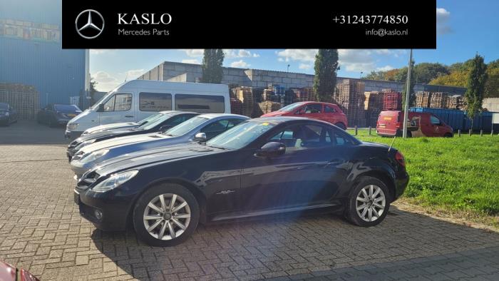 Mercedes SLK 1.8 200 K 16V Sloopvoertuig (2004, Metallic, Zilver)