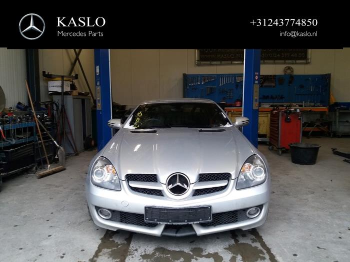 Mercedes SLK 1.8 200 K 16V Sloopvoertuig (2008, Metallic, Zilver)