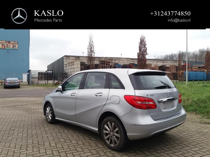 Mercedes B 1.8 B-180 CDI BlueEFFICIENCY 16V Sloopvoertuig (2013, Metallic, Zilver)