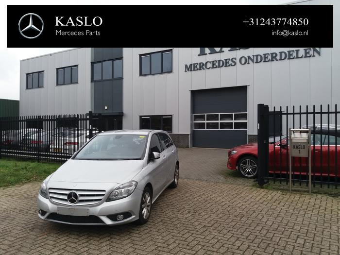 Mercedes B 1.8 B-180 CDI BlueEFFICIENCY 16V Sloopvoertuig (2013, Metallic, Zilver)